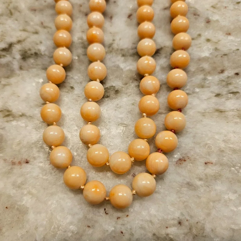RARE VINTAGE ESTATE ANGEL SKIN CORAL 14K GOLD 31